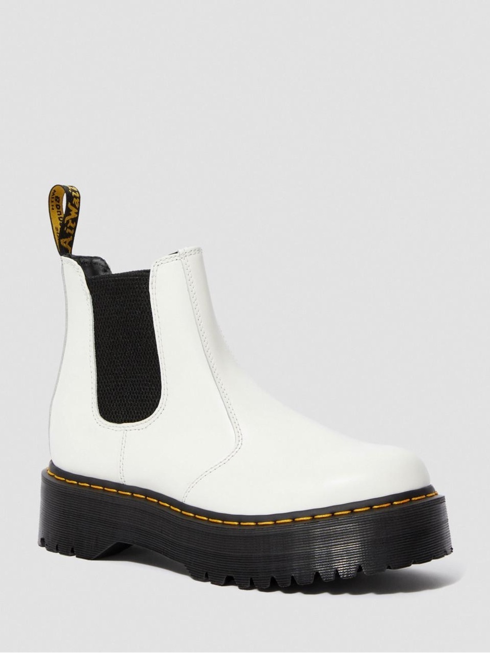 Dr. Martens 2976 QUAD PLATFORM CHELSEA BOOTS